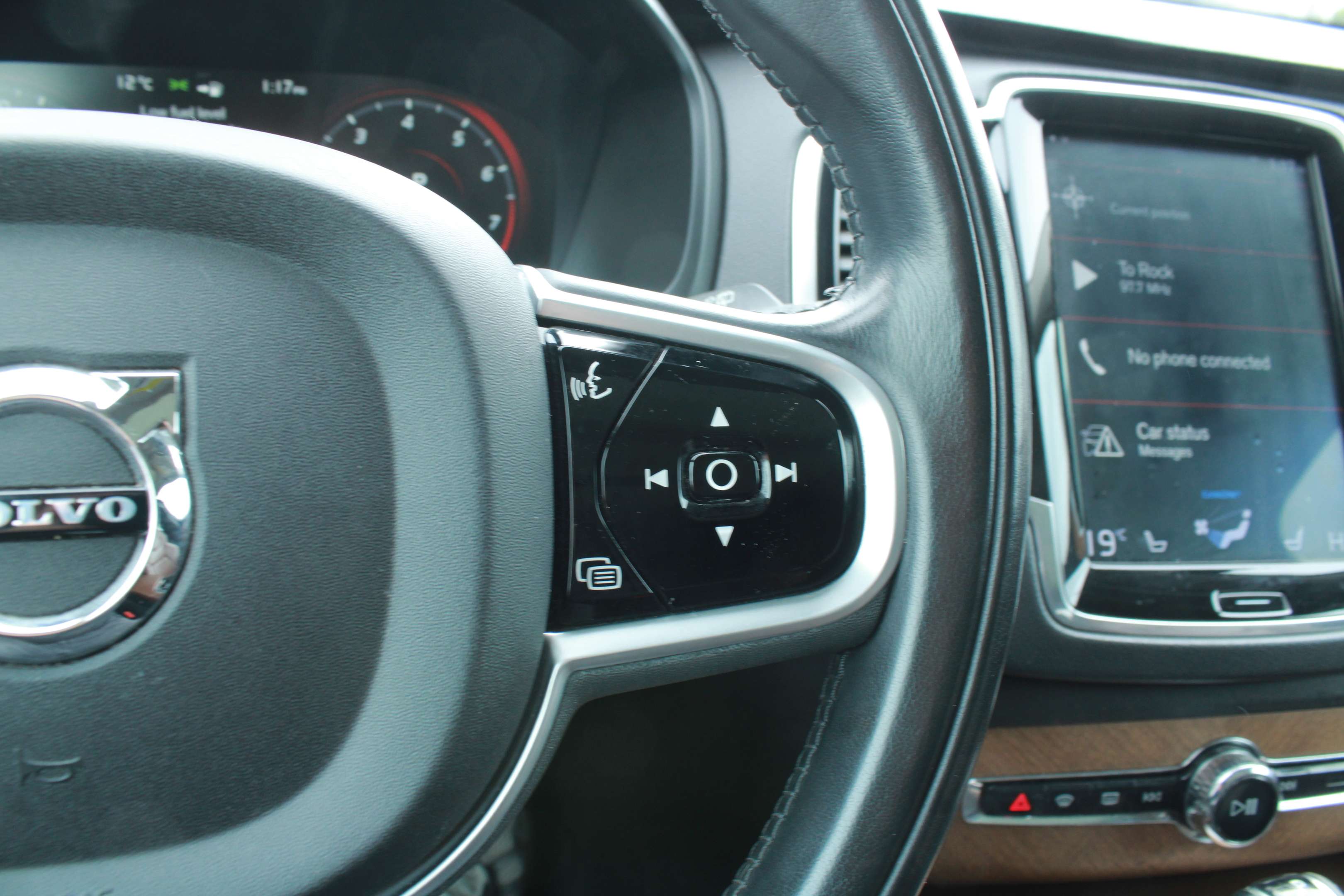 2019 Volvo XC90 T6 AWD Inscription, MAGS, CUIR, NAVIGATION, A/C thumb 32
