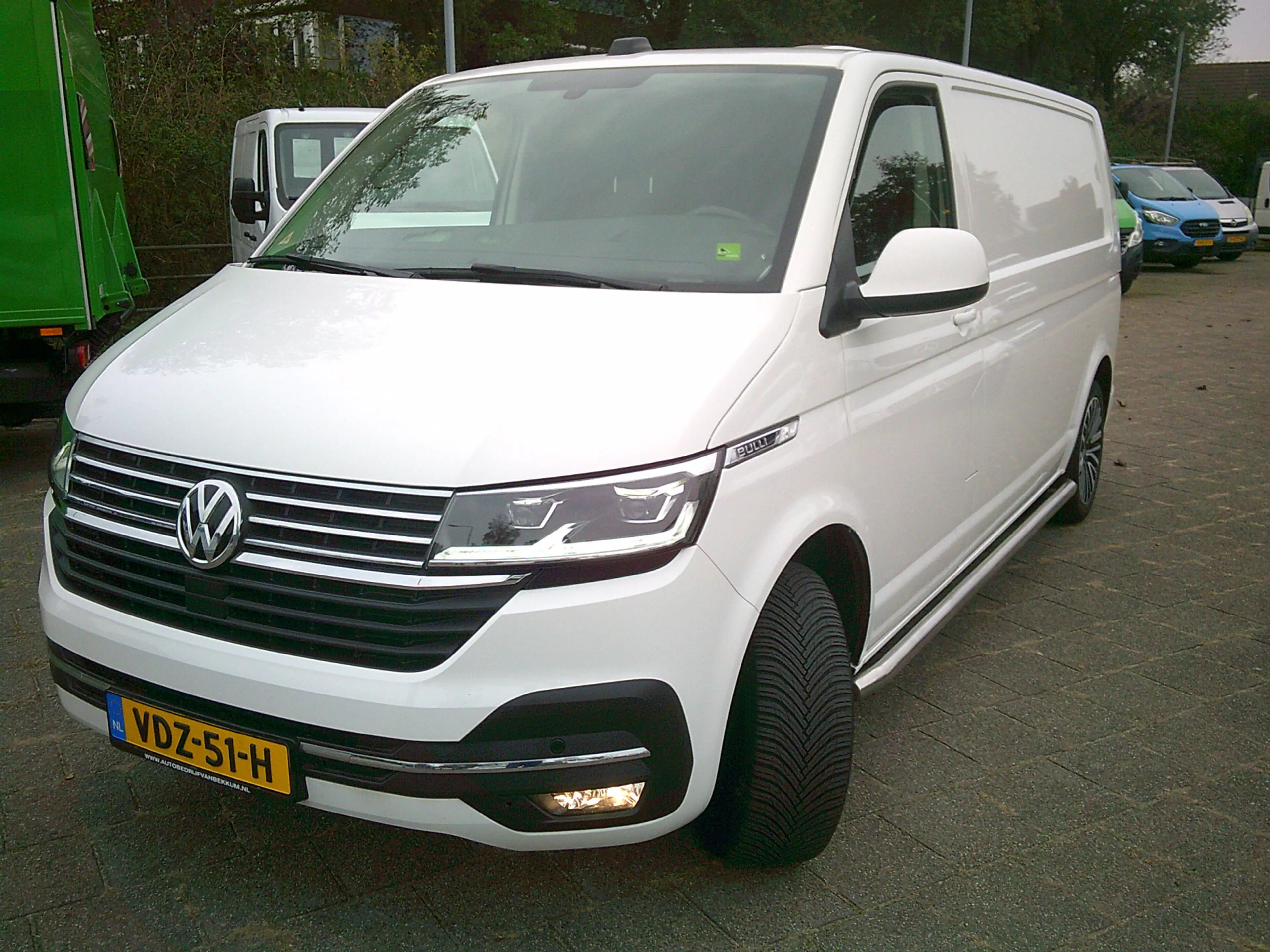 Volkswagen T6.1 Transporter 2.0 TDI L2H1 28 Bulli VOORZIEN VAN AIRCO+CRUISE+NA — photo 3