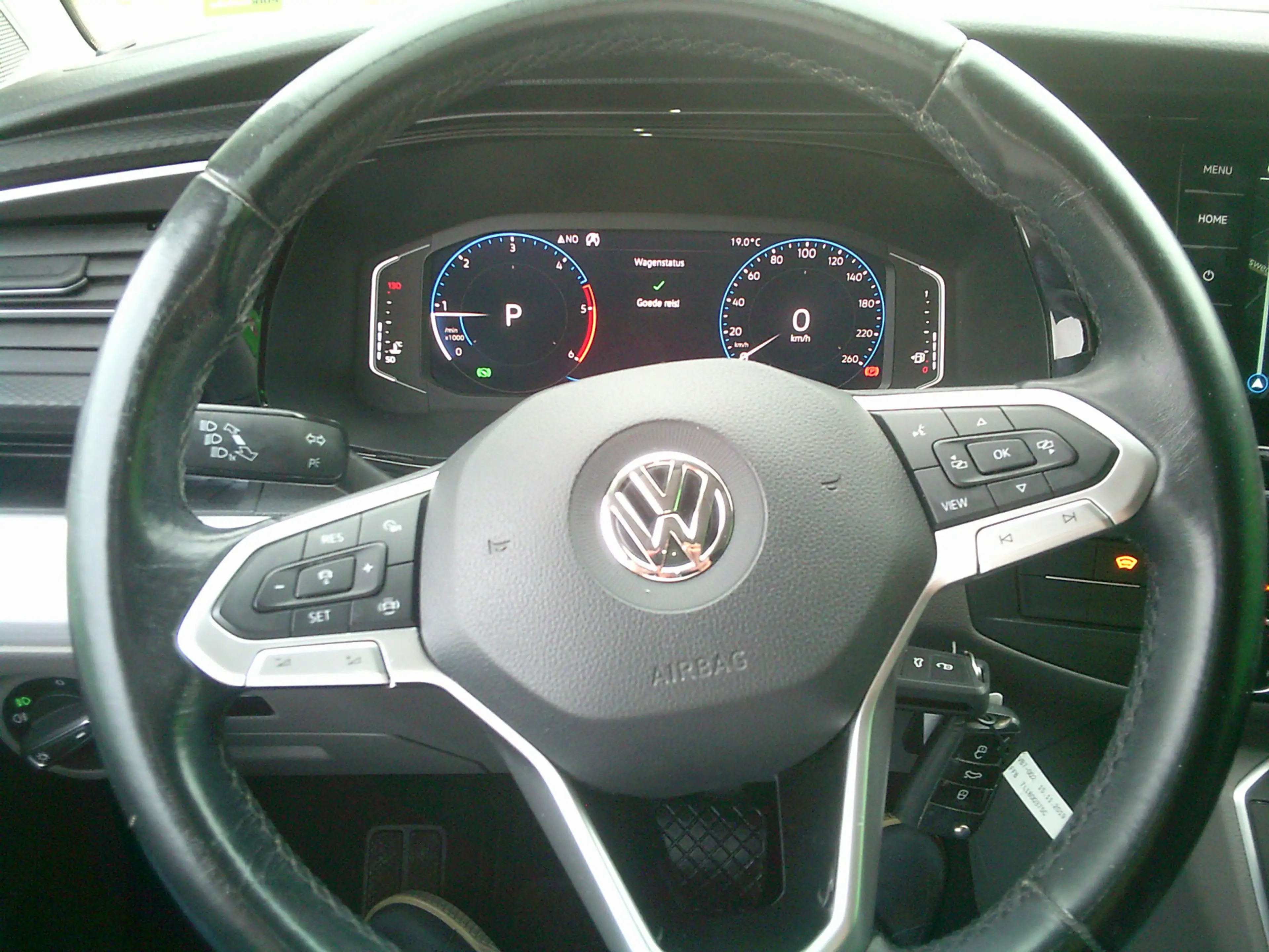 Volkswagen T6.1 Transporter 2.0 TDI L2H1 28 Bulli VOORZIEN VAN AIRCO+CRUISE+NA — photo 11