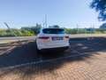 Jaguar F-Pace 2.0d Portfolio awd 180cv auto - thumbnail 3