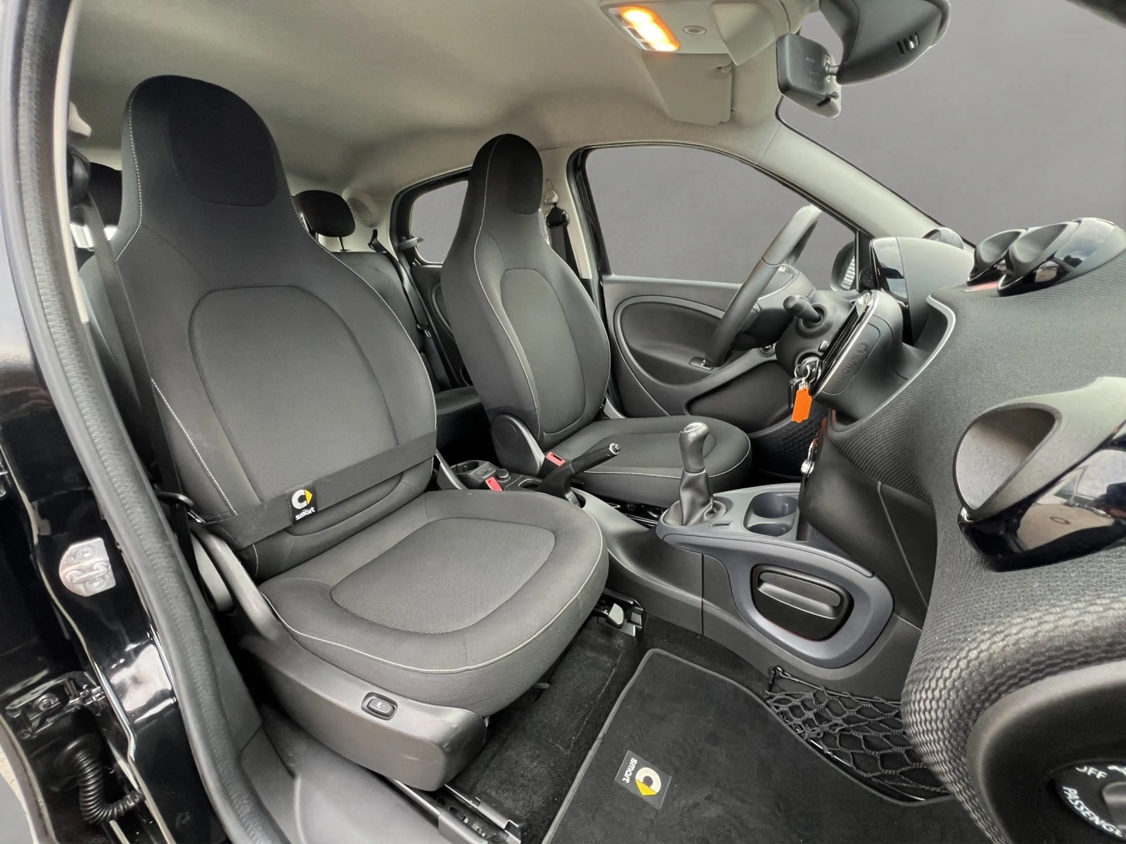 smart forFour ForFour Passion PDC/TEMPOMAT/KLIMA/SHZ/NAVI/ — photo 8