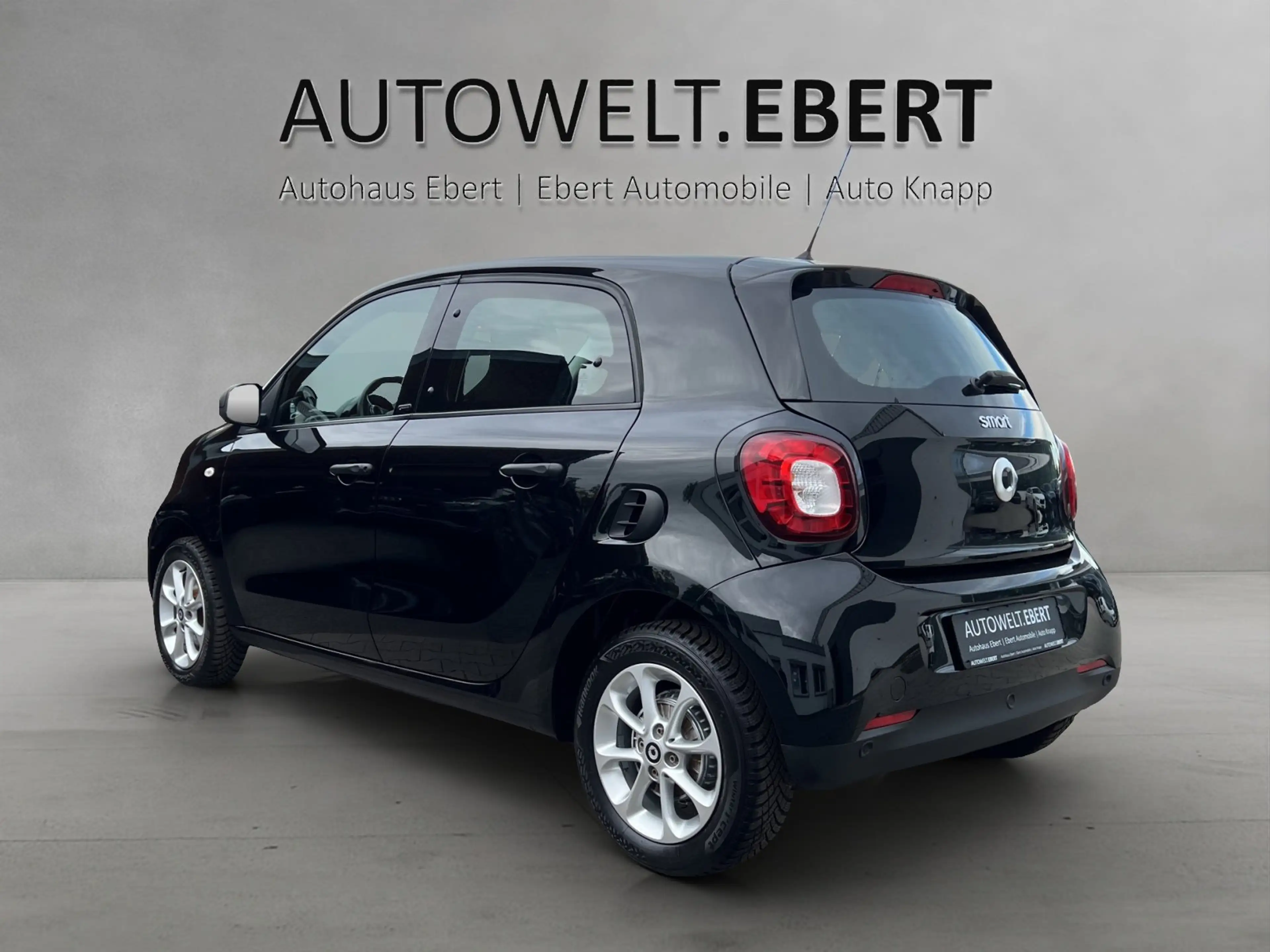 smart forFour ForFour Passion PDC/TEMPOMAT/KLIMA/SHZ/NAVI/ — photo 3
