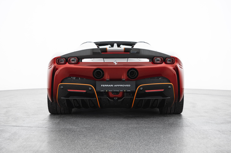 Ferrari SF90 Spider ASSETTO FIORANO — photo 6
