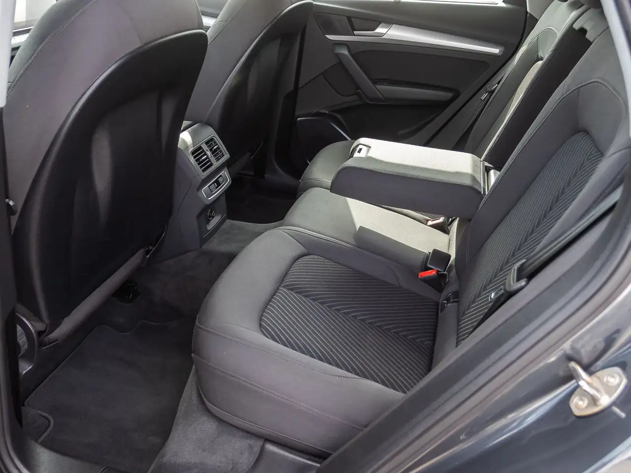 Audi Q5 40TDI qu Stronic Navi LED ACC EPH AHK DAB, миниатюра 20
