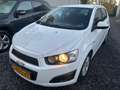 Chevrolet Aveo 1.2 LT 5 DEURS AIRCO Weiß - thumbnail 1