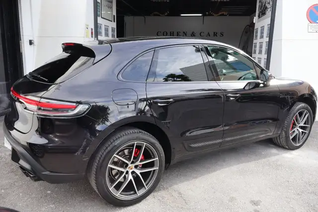 Porsche Macan view 6