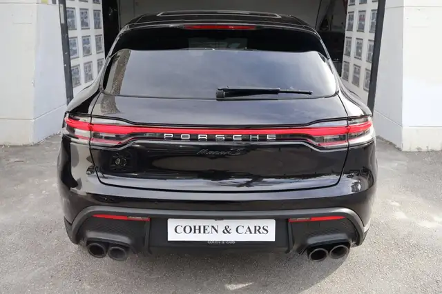 Porsche Macan view 7