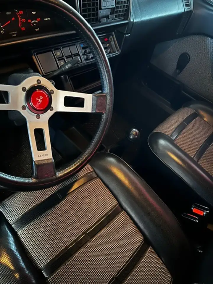Fiat Ritmo 130 TC Abarth, foto 6
