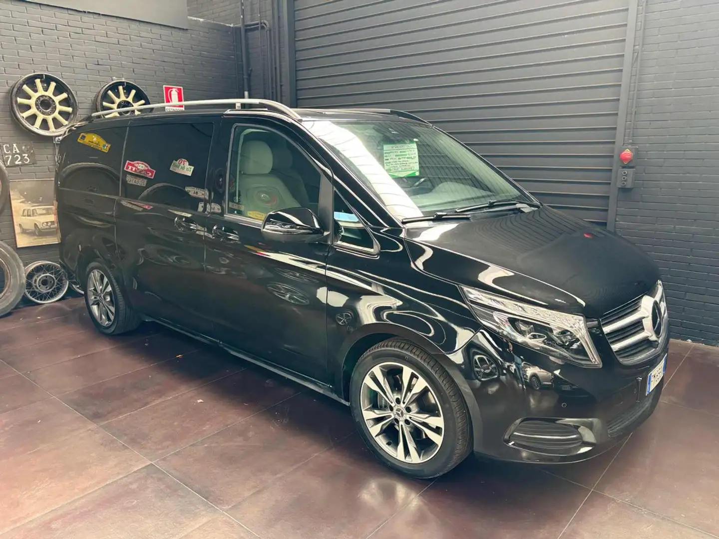 Mercedes-Benz V 250 d Automatic Exclusive Long Nero - 1