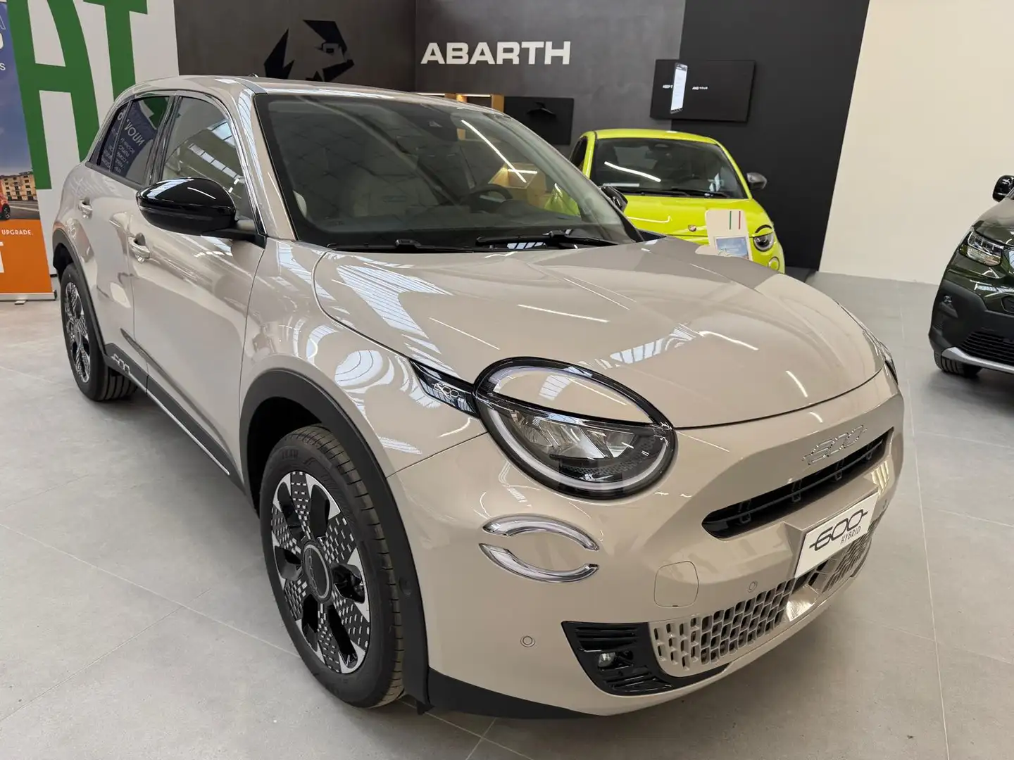 Fiat 600 1.2 Hybrid La Prima Bronzo - 1