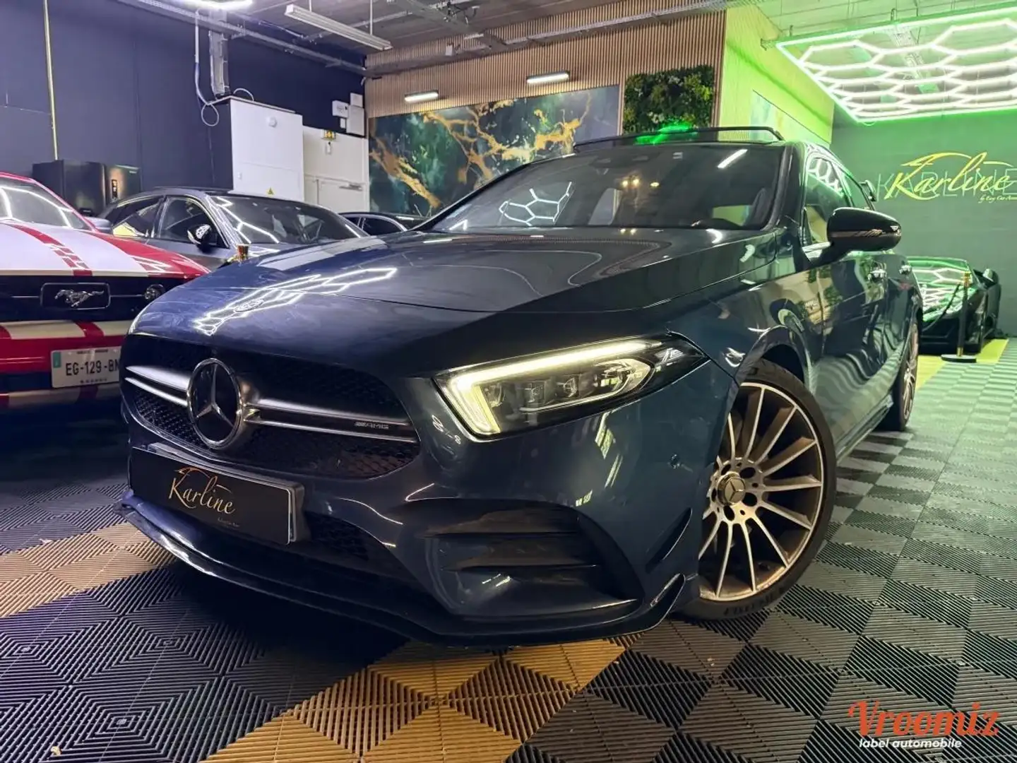Mercedes-Benz A 35 AMG 2.0 35 305 cv AMG 4MATIC 7G-DCT SPEEDSHIFT I CAMERA 360° - CARPLAY - TOIT OUVRANT Gris - 1