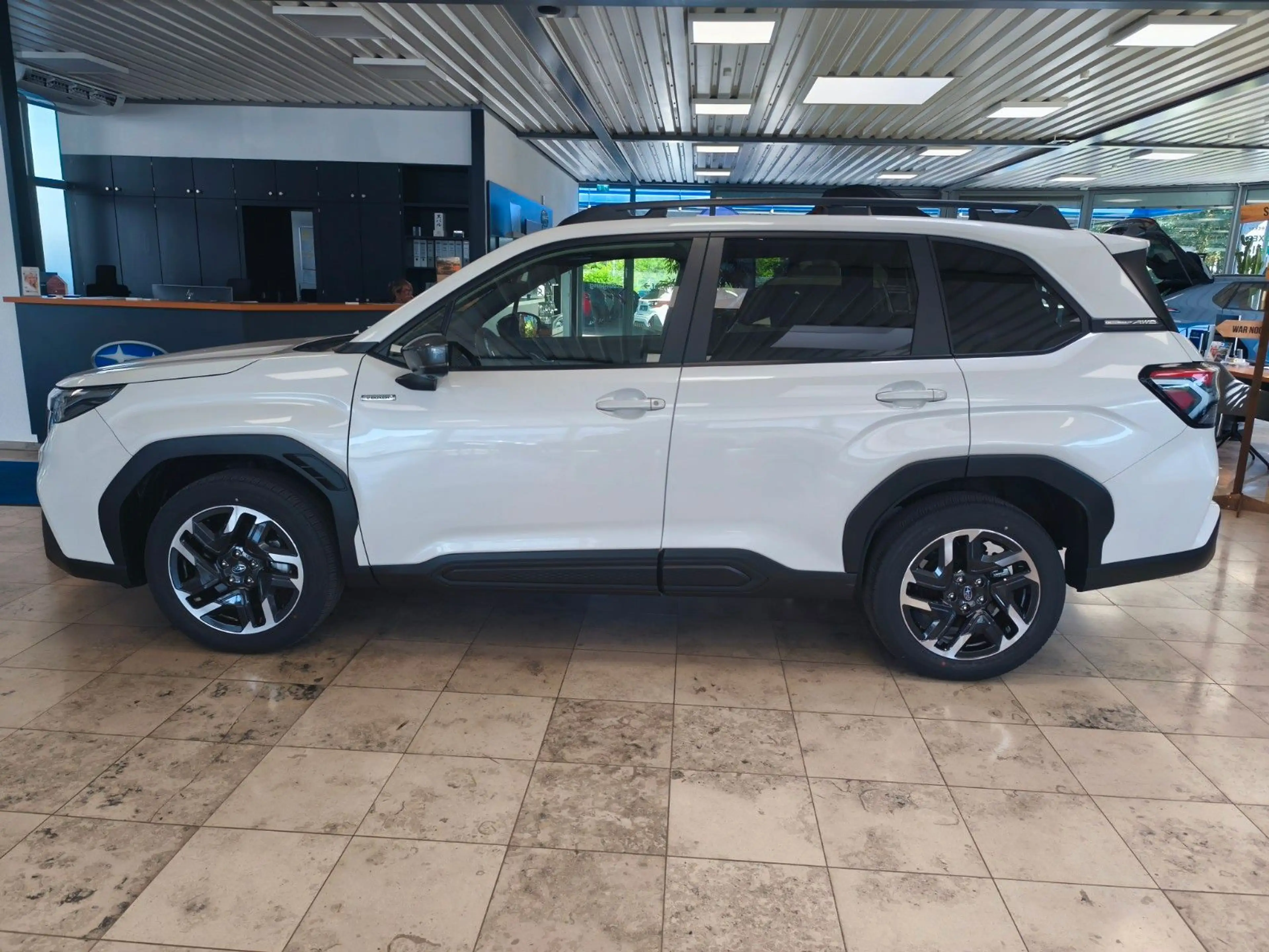Subaru Forester 2.0 Exclusive AWD | LED | Navi | Pano — photo 2