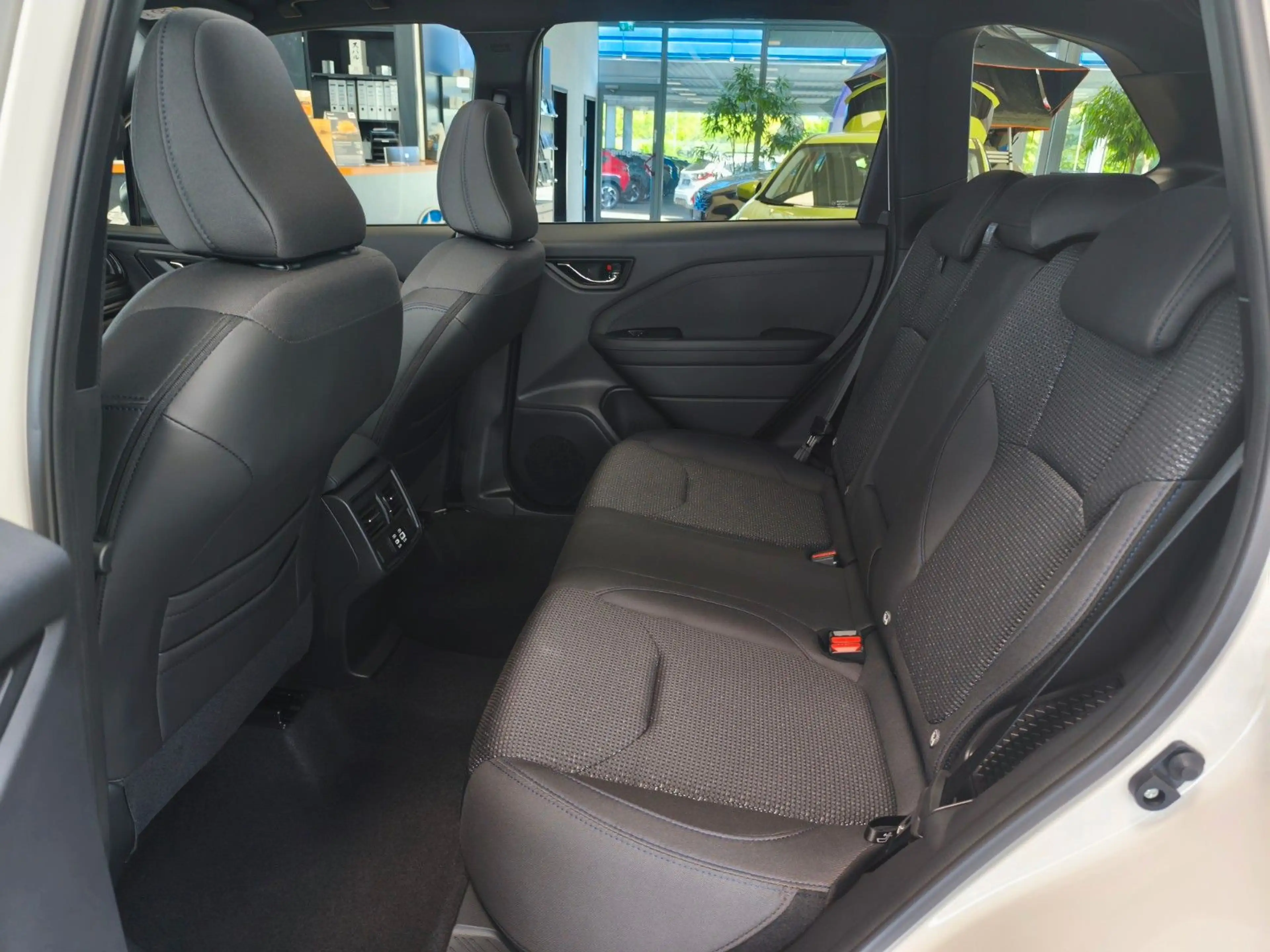 Subaru Forester 2.0 Exclusive AWD | LED | Navi | Pano — photo 14