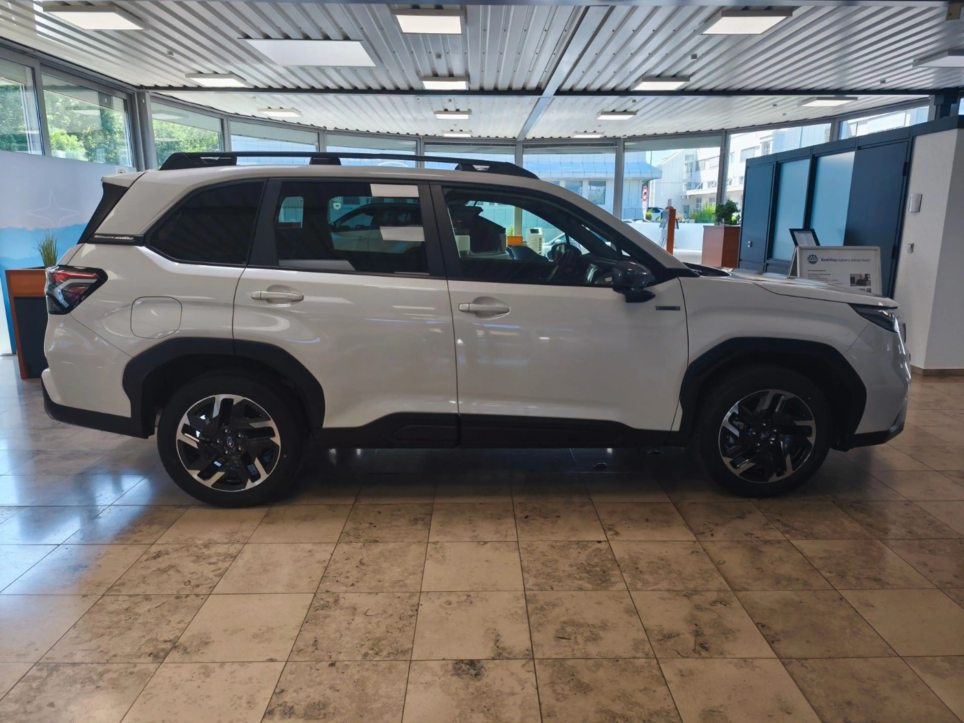 Subaru Forester 2.0 Exclusive AWD | LED | Navi | Pano — photo 6