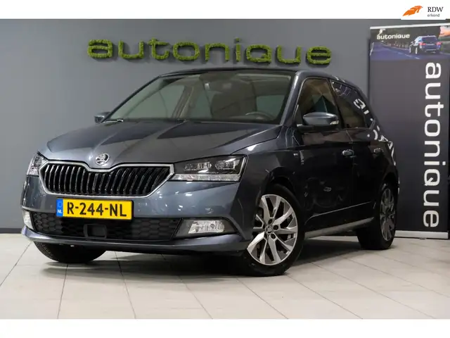 Skoda Fabia 1.0 TSI CLEVER *24dkm* |PANORAMADAK| Climate/Navi/