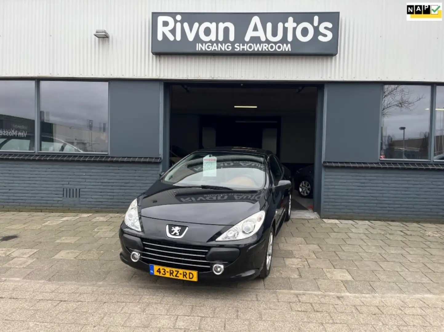 Peugeot 307 2.0-16V XSI Negro - 1