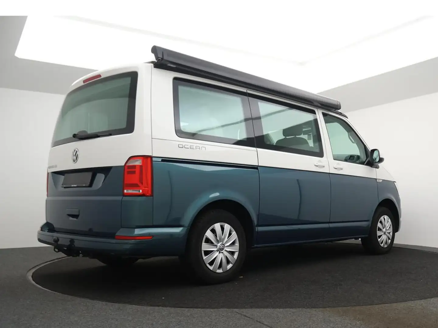 Volkswagen T6 Multivan CALIFORNIA OCEAN 2.0TDi 150PK *TREKHAAK*GASVUUR*4  Vert - 2