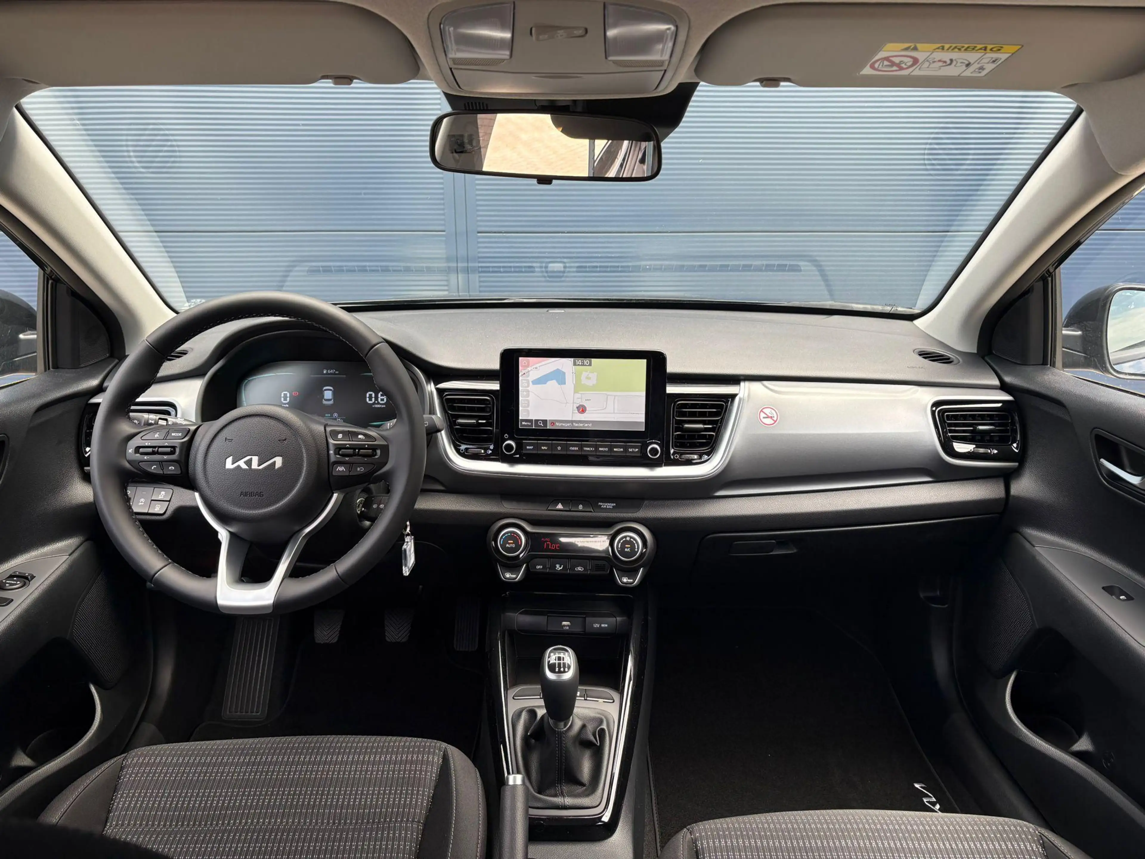 Kia Stonic 1.0 T-GDi MHEV 100pk DynamicLine | Navigatie | App — photo 12