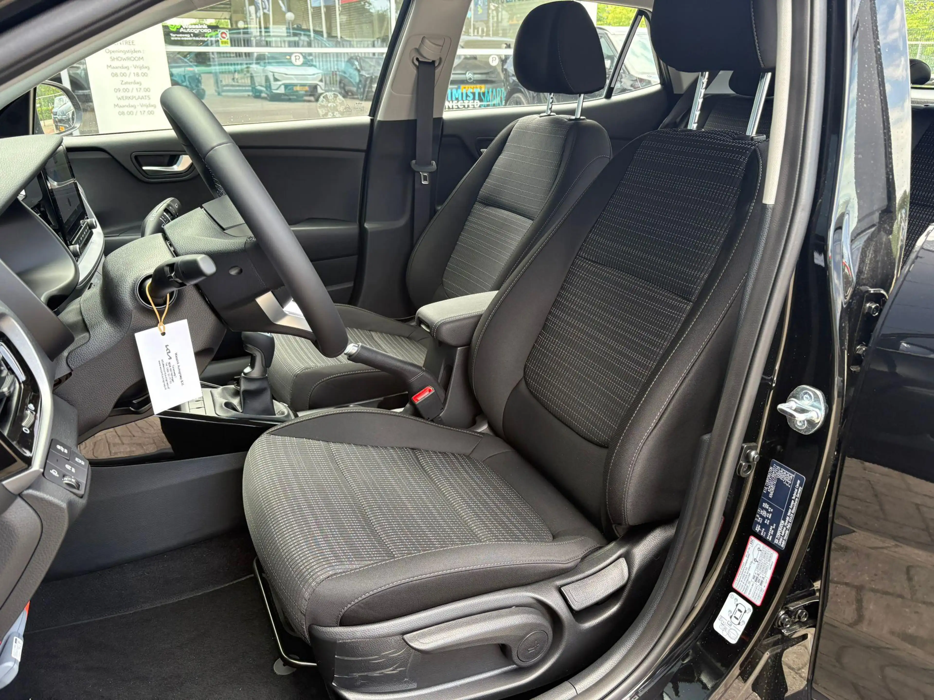 Kia Stonic 1.0 T-GDi MHEV 100pk DynamicLine | Navigatie | App — photo 13