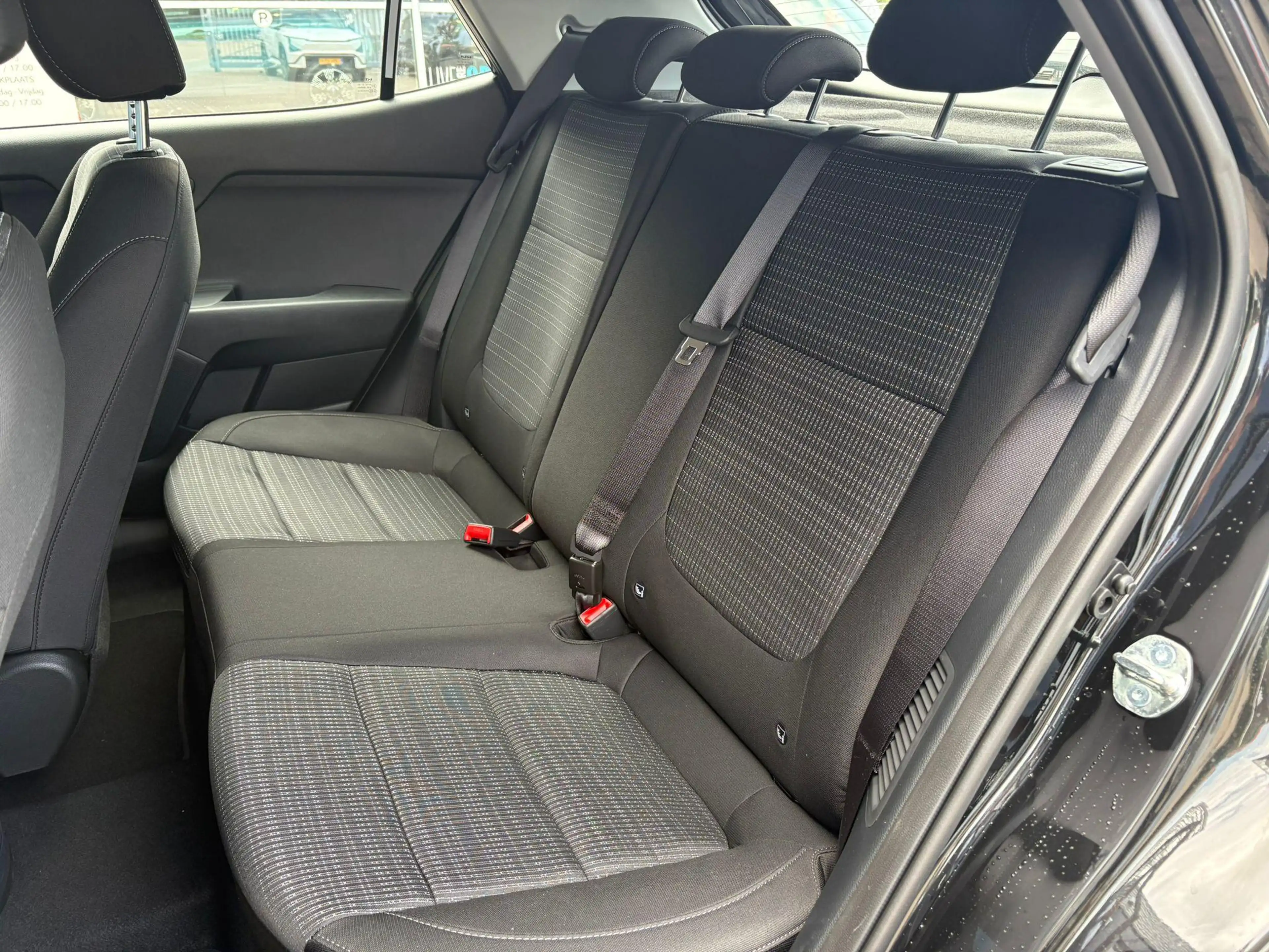 Kia Stonic 1.0 T-GDi MHEV 100pk DynamicLine | Navigatie | App — photo 10
