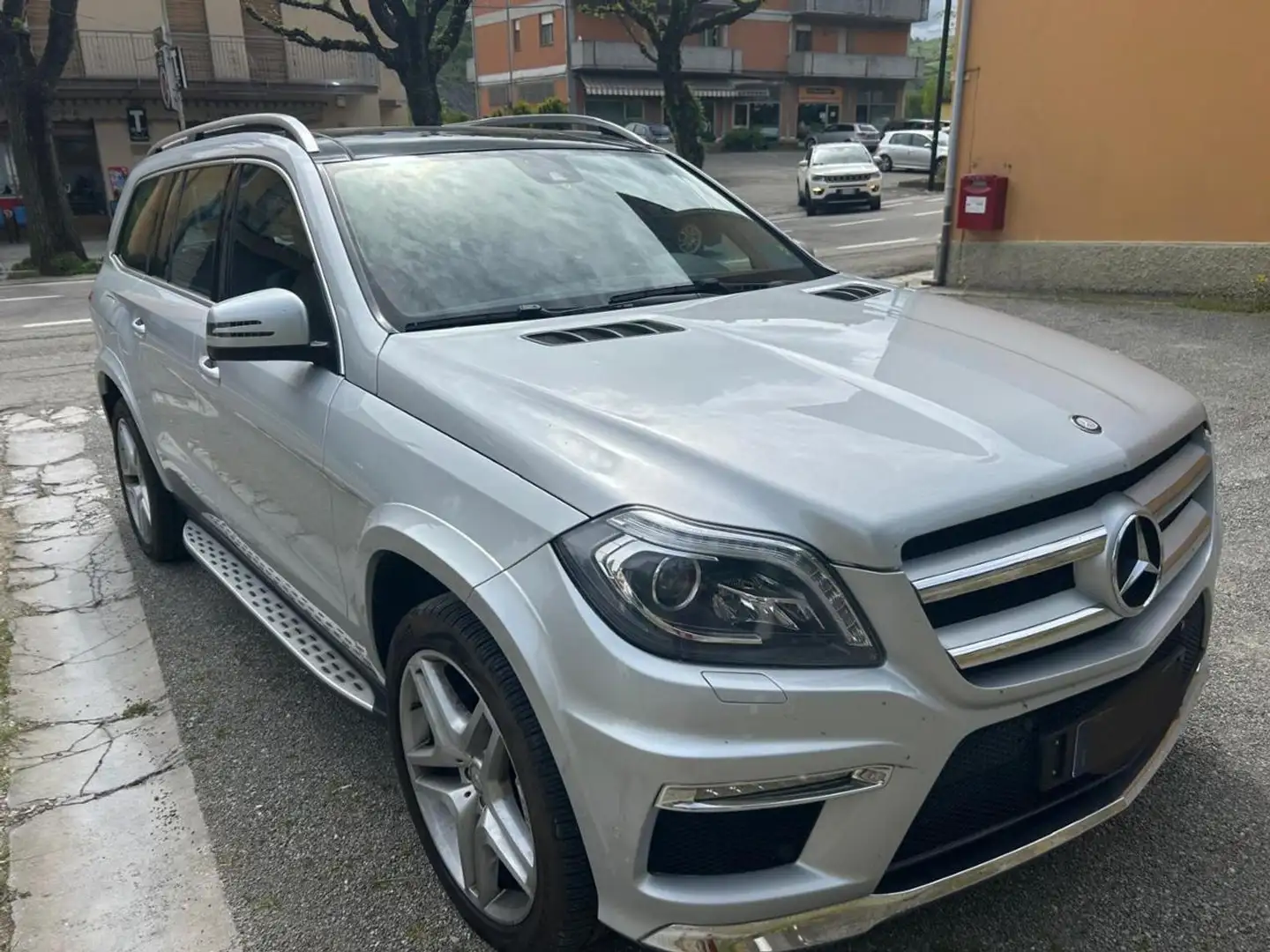 Mercedes-Benz GL 350 Premium AMG motore REVISIONATO_7POSTI Silber - 2