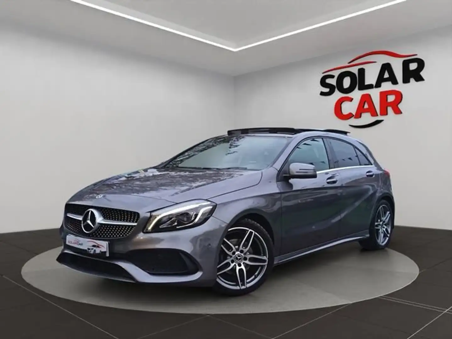 Mercedes-Benz A 200 200d 7G-DCT Gris - 1