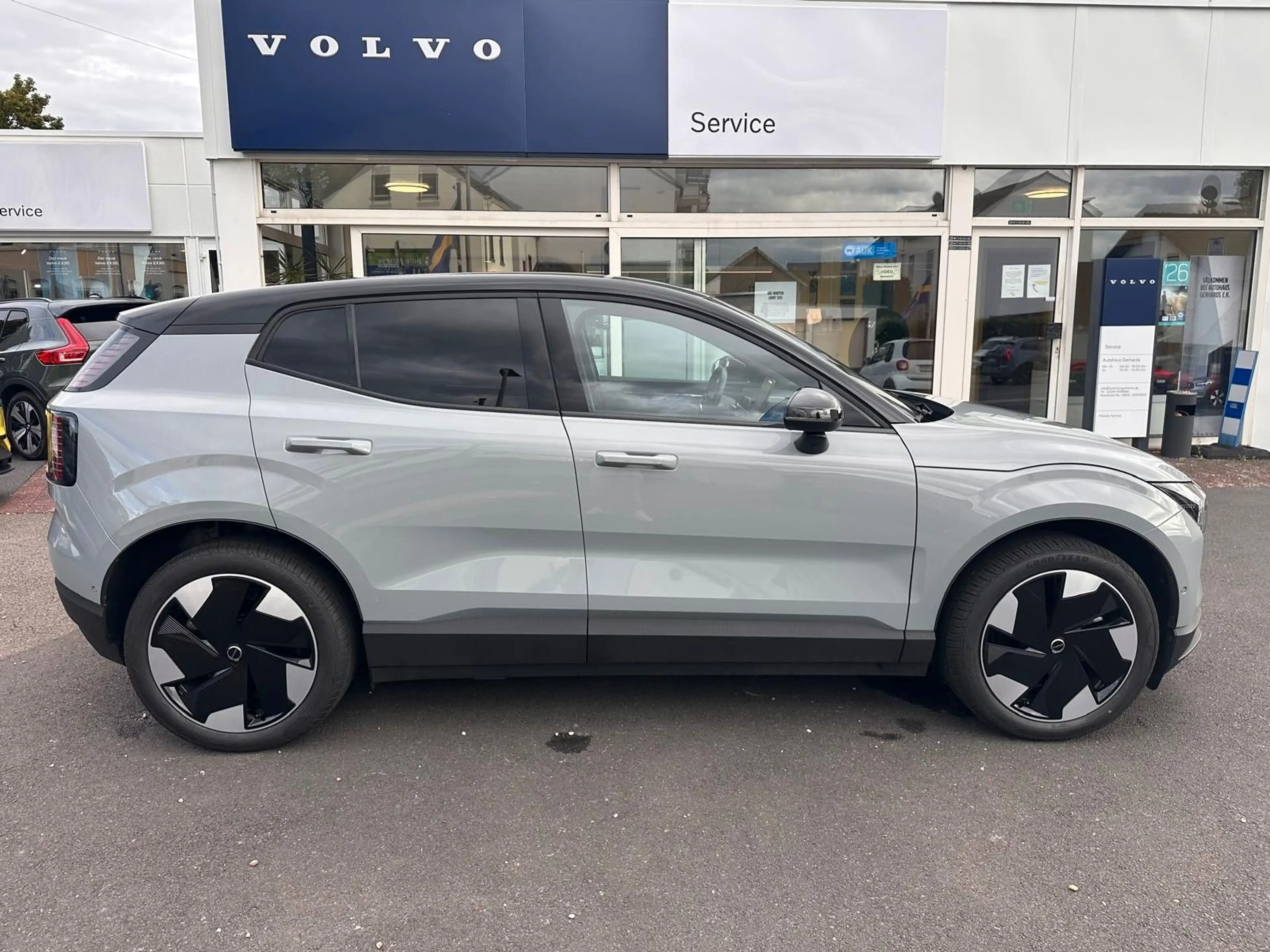Volvo EX30 RWD Ultra Extended Range Pano,360°,WP,ACC — photo 6