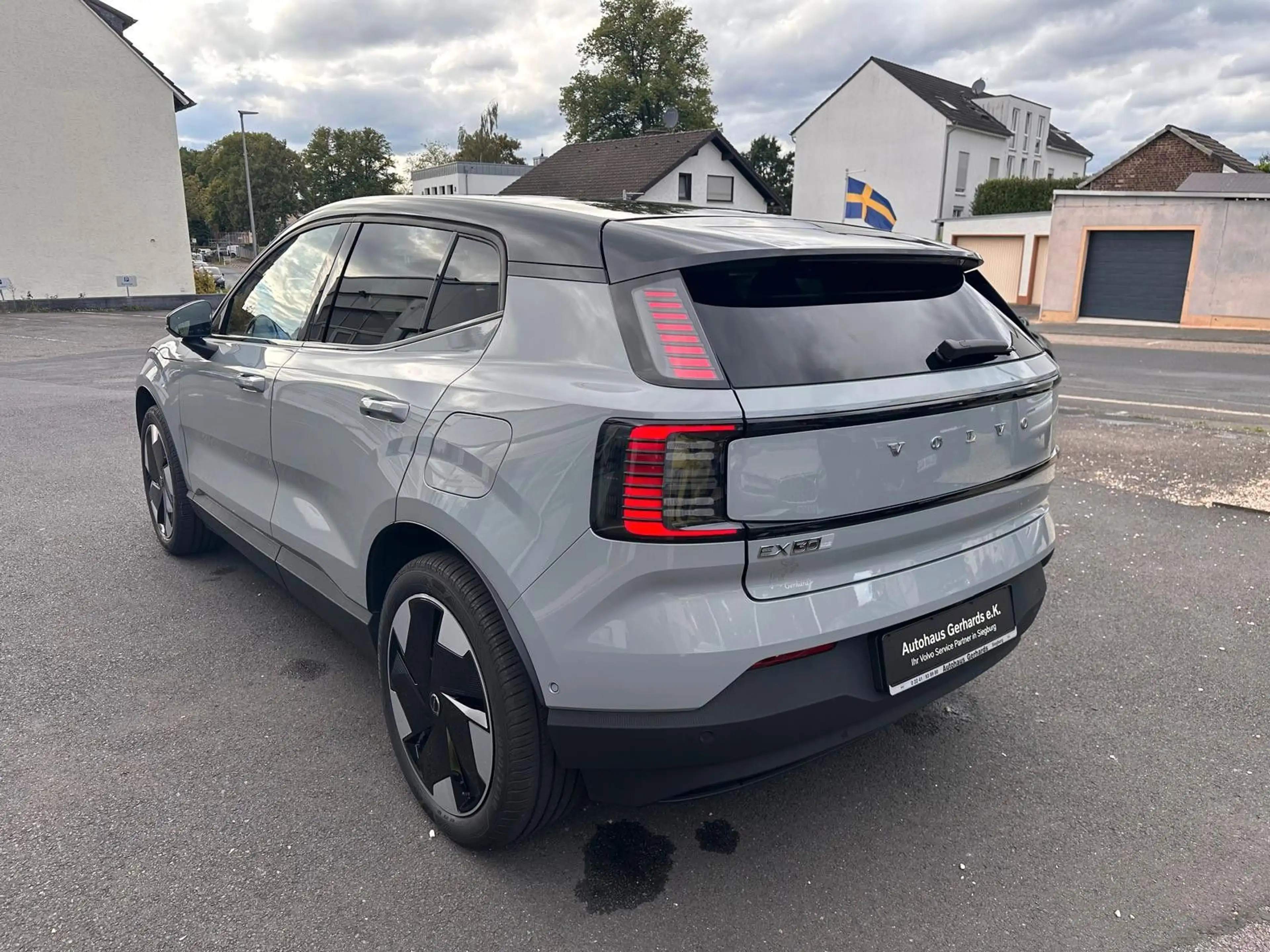 Volvo EX30 RWD Ultra Extended Range Pano,360°,WP,ACC — photo 11