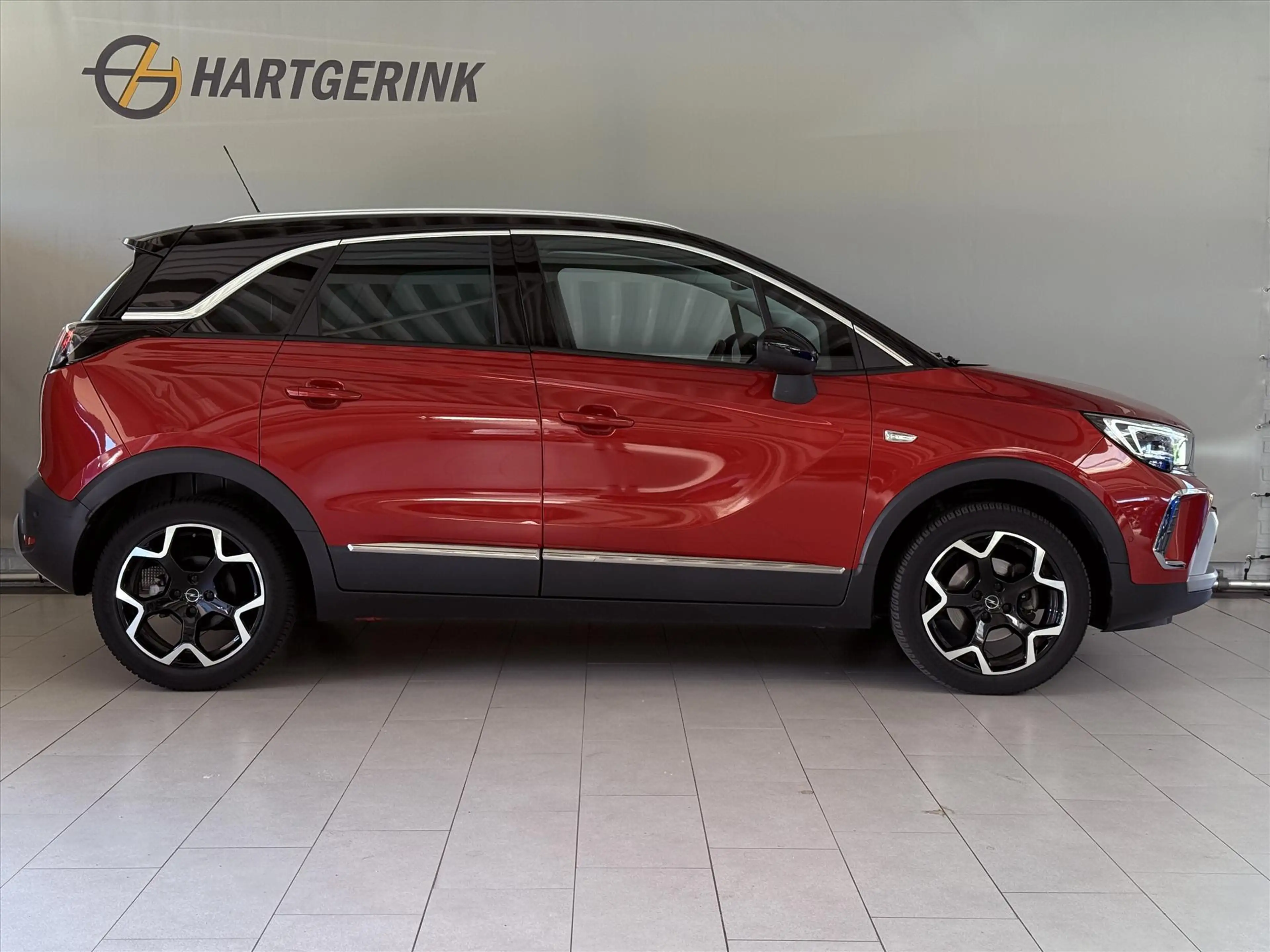 Opel Crossland 1.2 130pk Ultimate* ECC / Navi / Cruise / Camera / — photo 4