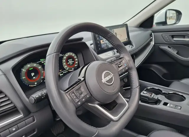 Nissan X-Trail view 13