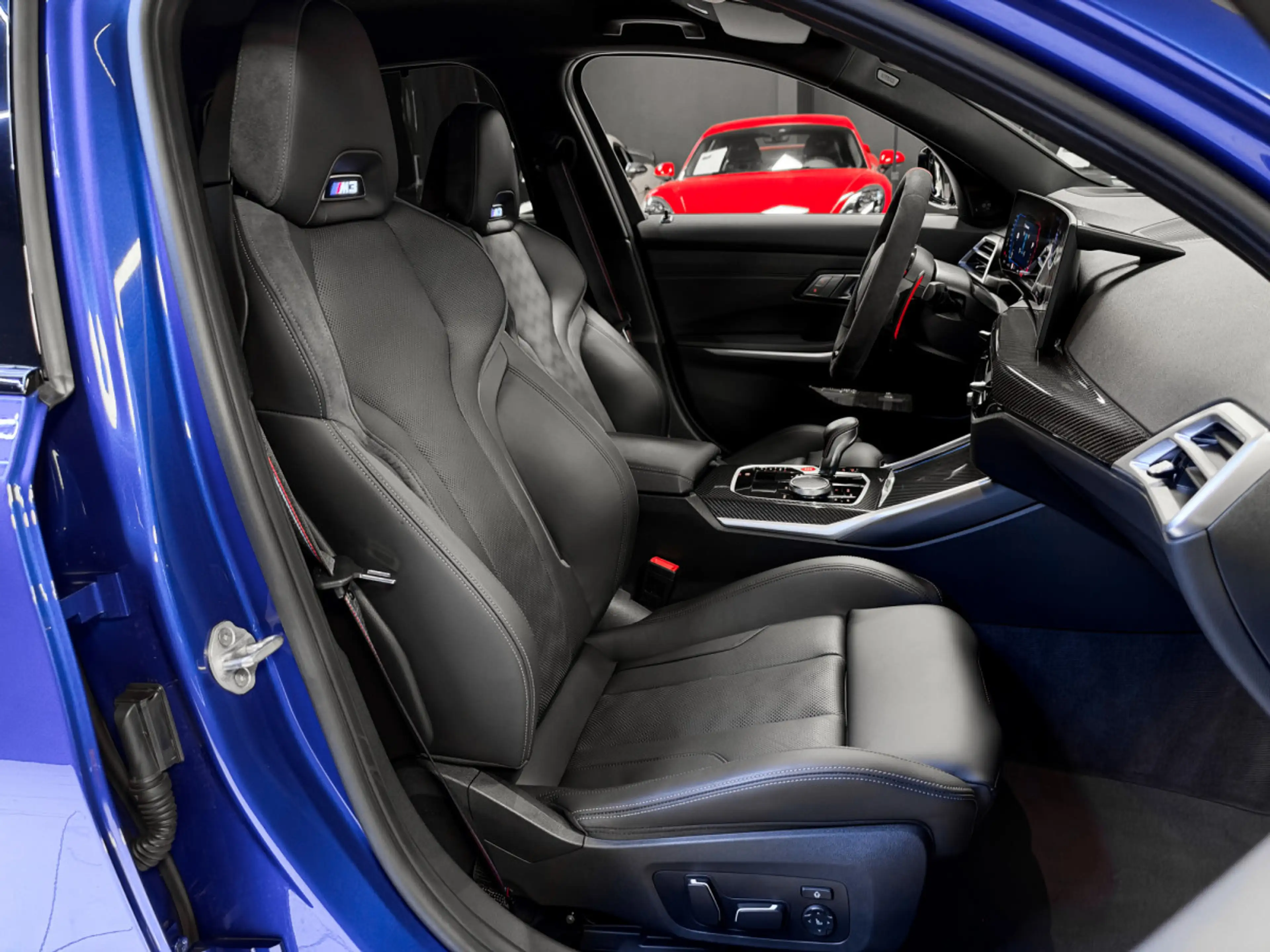 BMW M3 COMPETITION LCI TOURING XDRIVE — photo 13