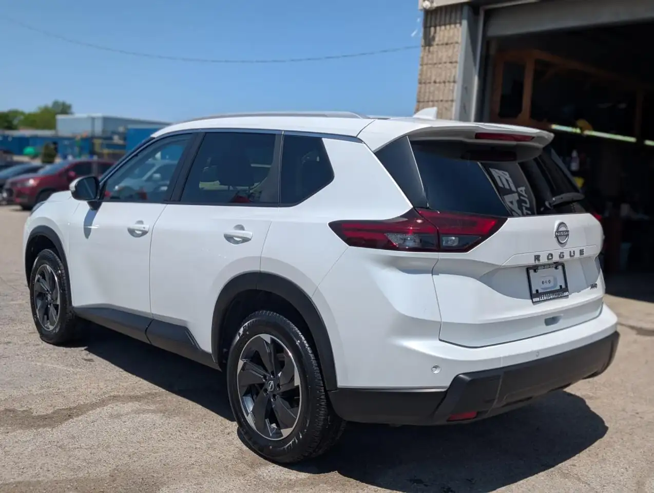 Nissan Rogue снимка Nissan Rogue