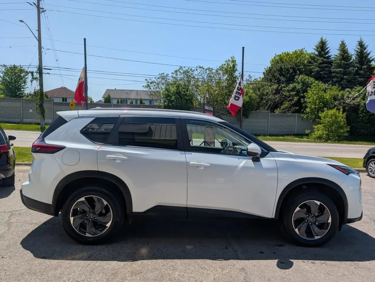 Nissan Rogue снимка Nissan Rogue