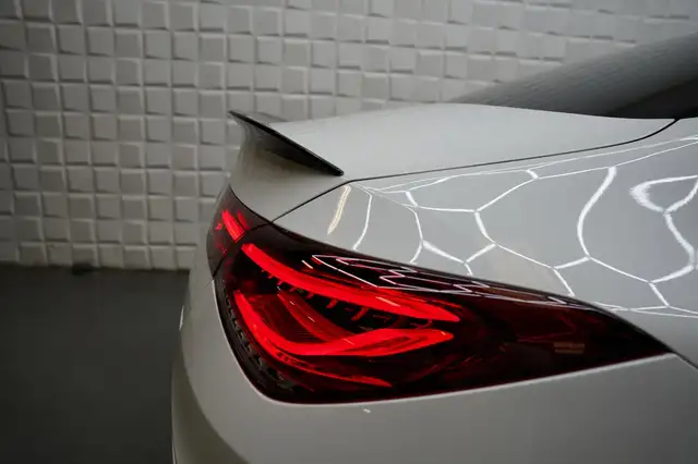 Mercedes-Benz Cla view 10