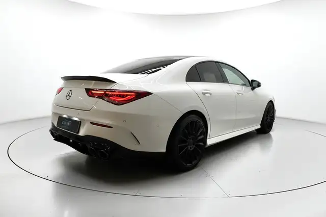 Mercedes-Benz Cla view 6