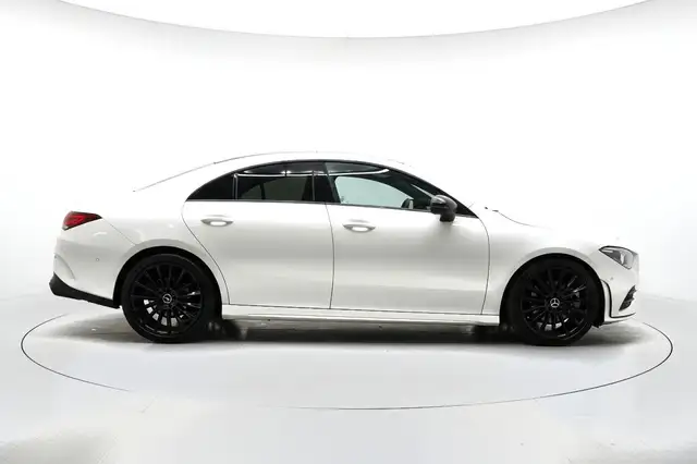 Mercedes-Benz Cla view 5