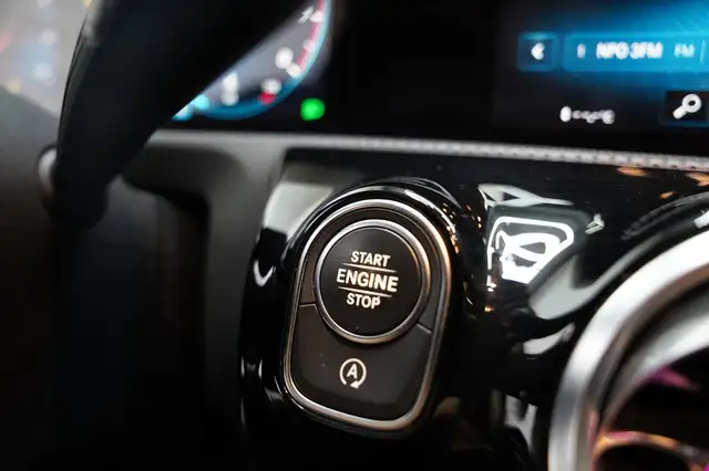Mercedes-Benz Cla view 19