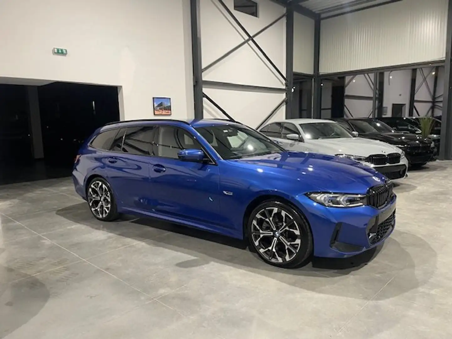 BMW 330 Facelift G21 M-Pack met Garantie Bleu - 2