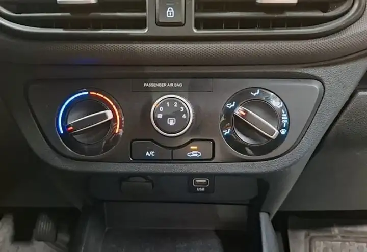 Hyundai i10 2022, foto 8