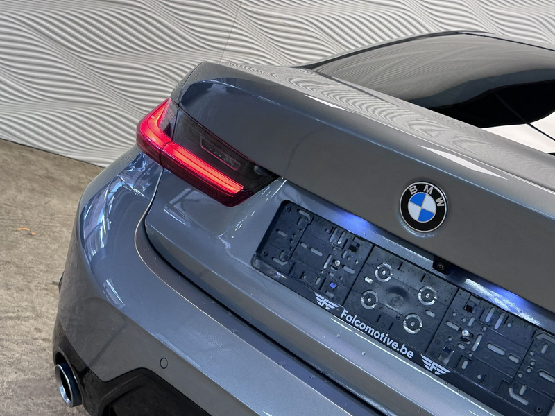 BMW 318 318i*AUT*M-SPORT*SCHUIFDAK*SHADOW*40.595 KM!* — photo 16