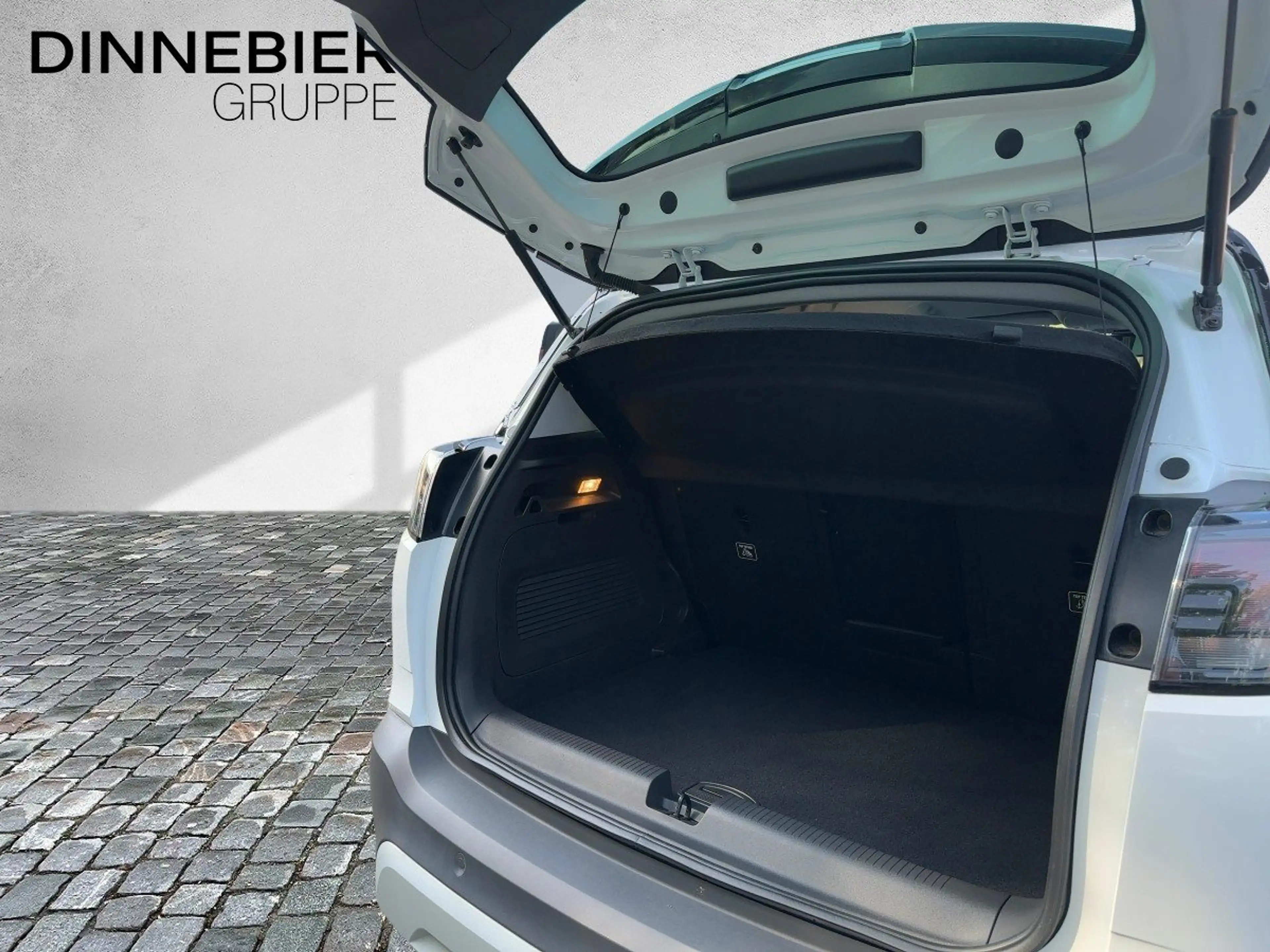 Opel Crossland Elegance LED+Kamera+Winterpaket — photo 8
