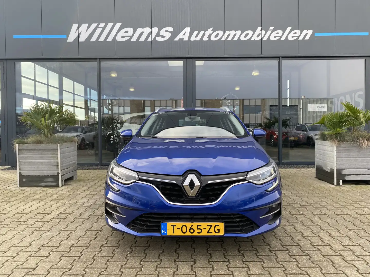 Renault Megane Estate 1.3 TCe 140 Equilibre Apple Carplay, Cruise Bleu - 2