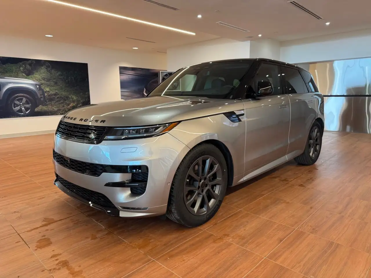 2026 Land Rover Range Rover Sport