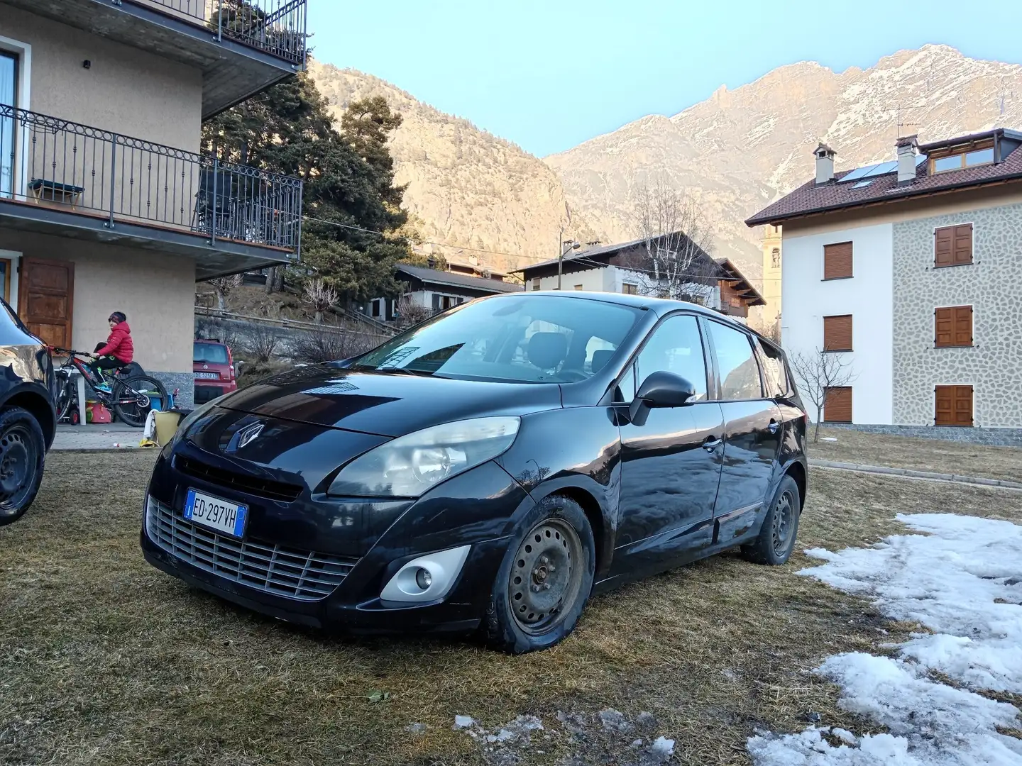 Renault Grand Scenic 1.9 dci 130cv - 1