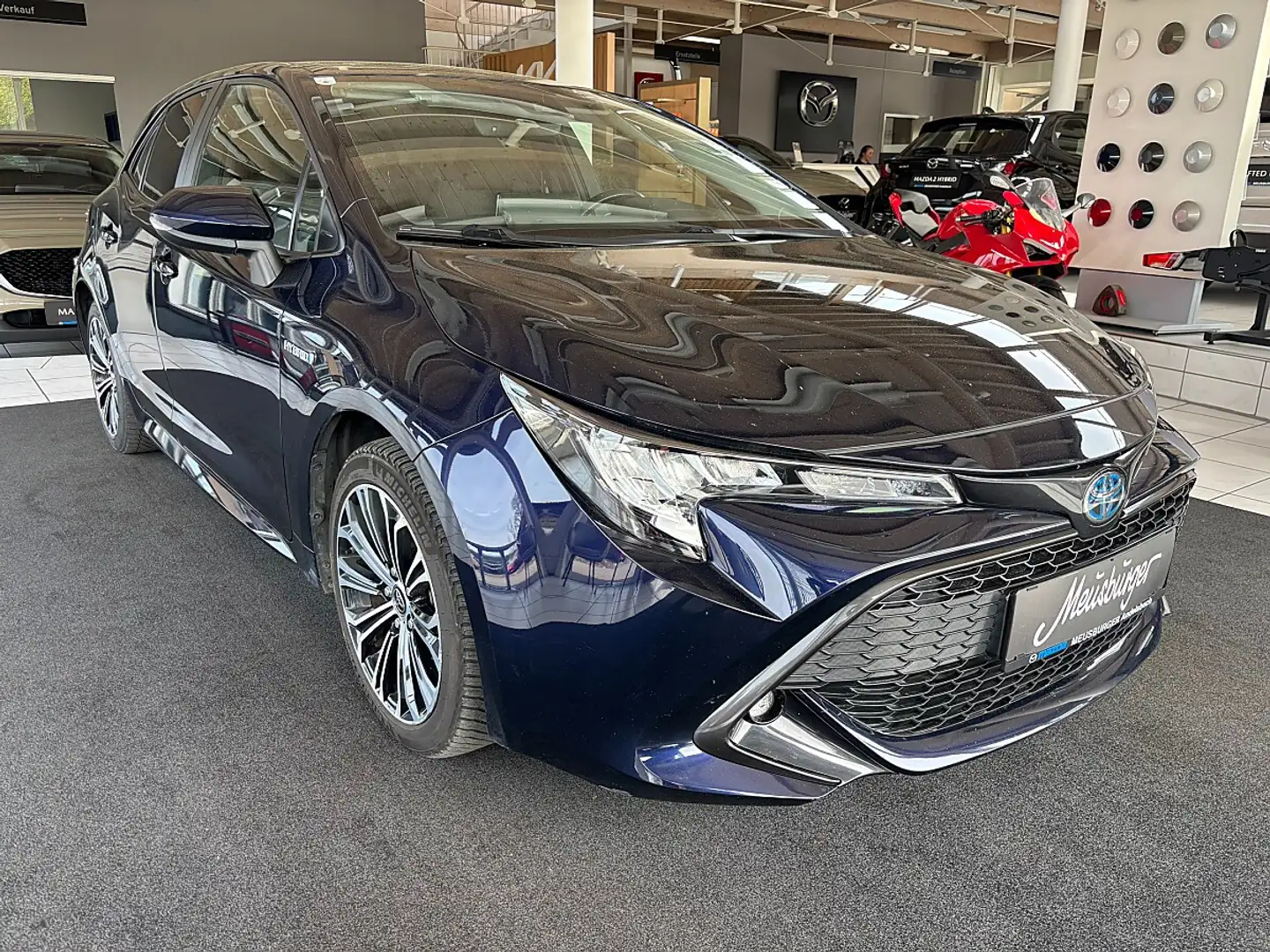 Toyota Corolla 1,8 Hybrid Active Drive Blau - 2