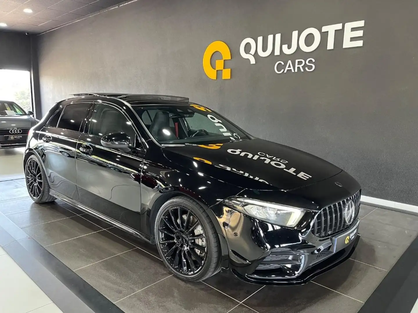 Mercedes-Benz A 35 AMG MercedesAMG 4MATIC Negro - 2