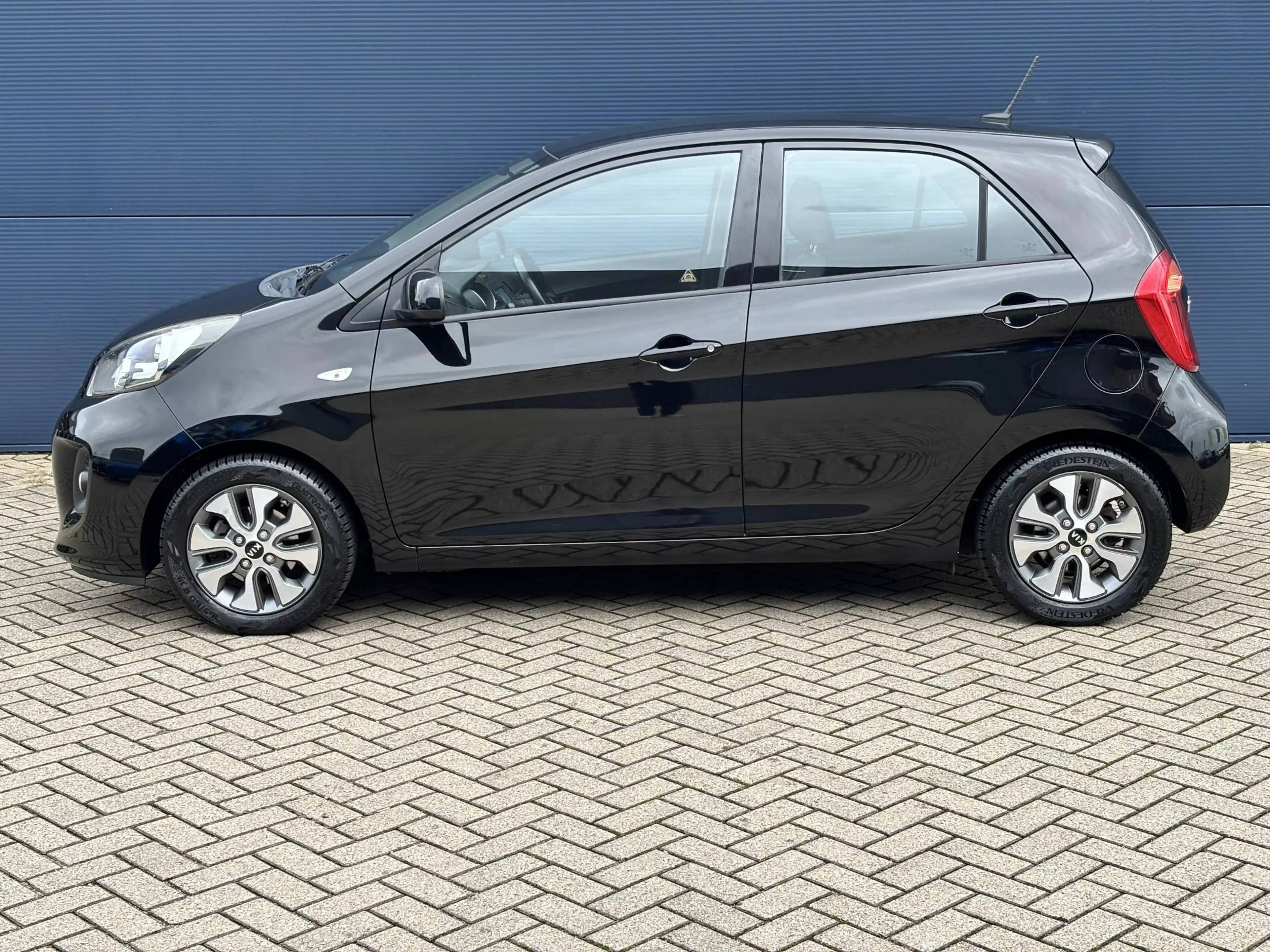 Kia Picanto 1.0 CVVT ComfortPlusLine Navigator | Camera | Navi — photo 8