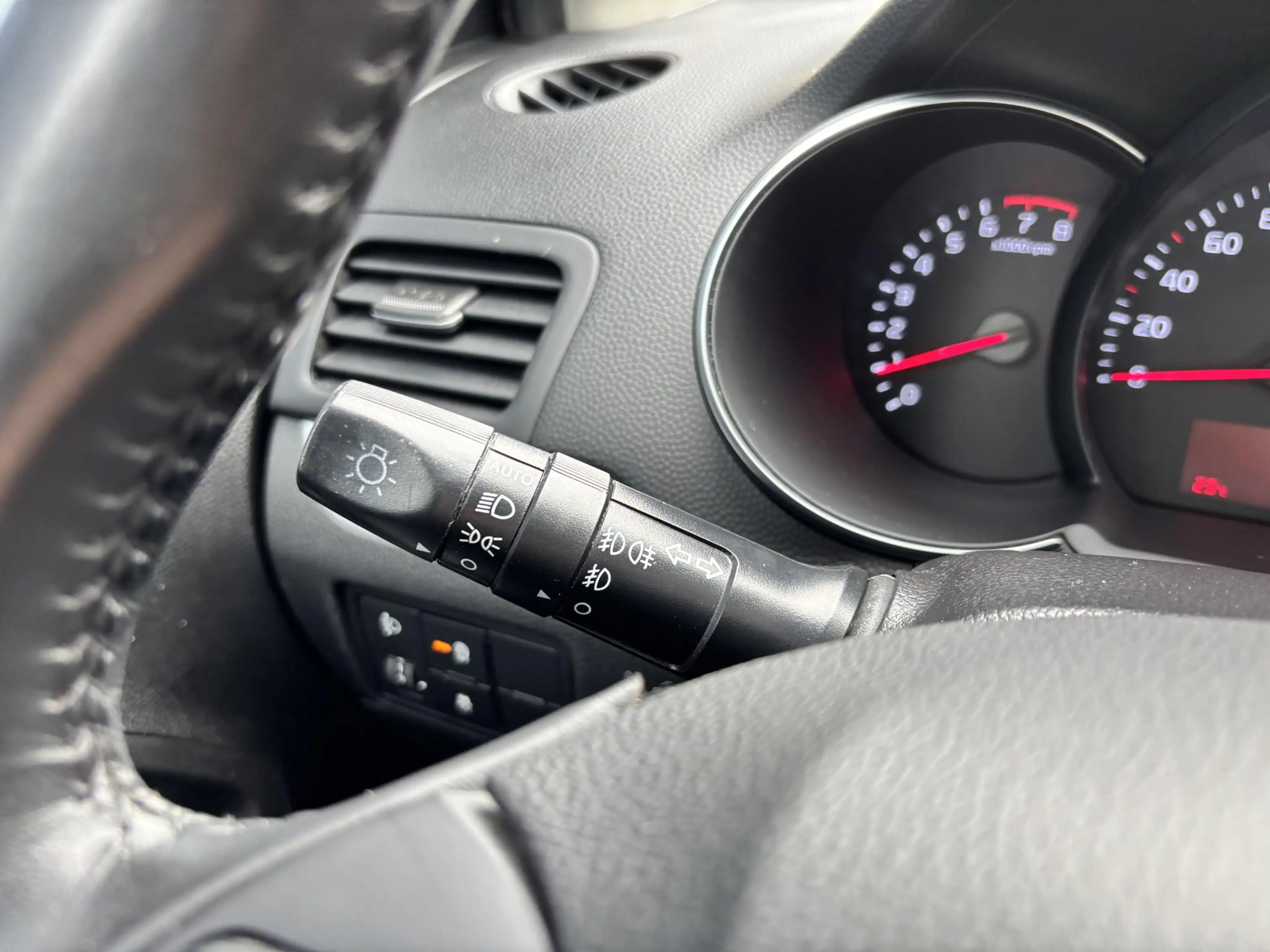 Kia Picanto 1.0 CVVT ComfortPlusLine Navigator | Camera | Navi — photo 12
