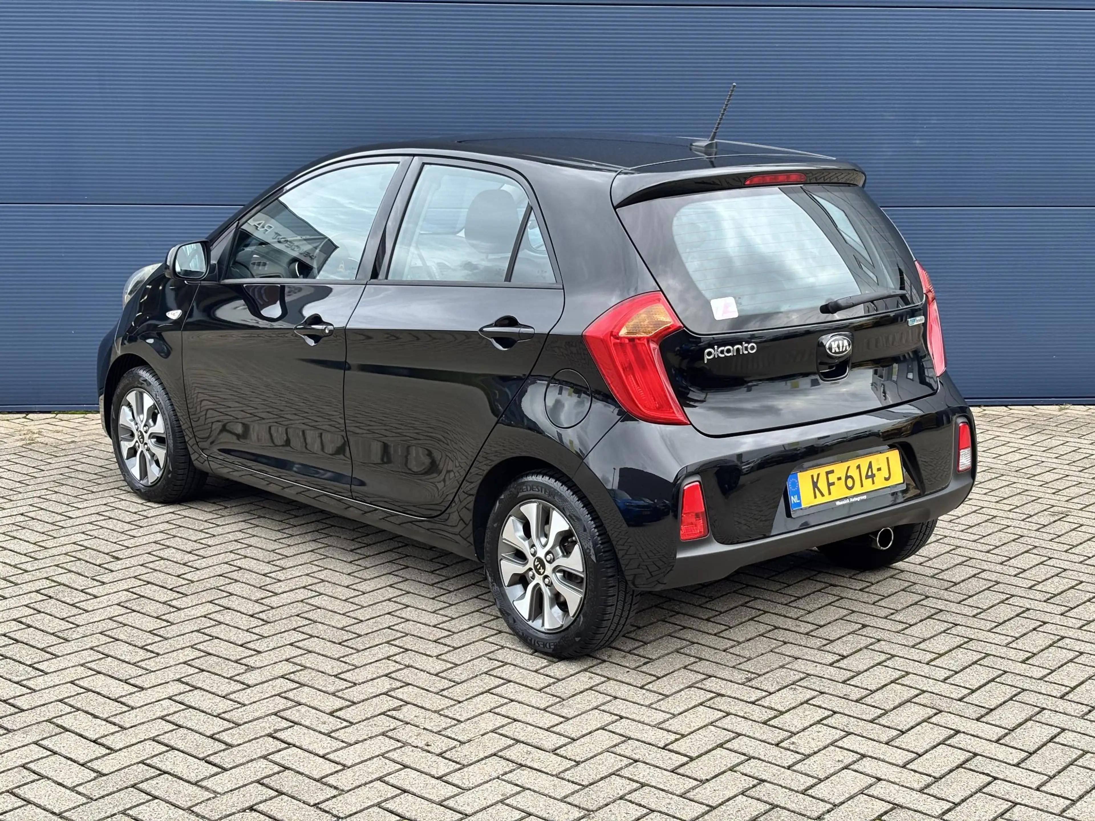 Kia Picanto 1.0 CVVT ComfortPlusLine Navigator | Camera | Navi — photo 7