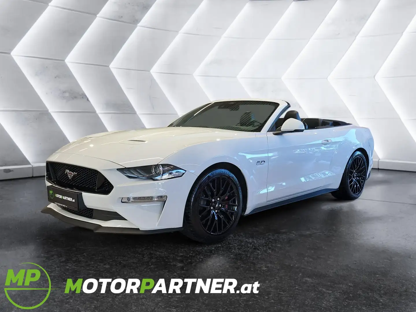 Ford Mustang 5,0 V8 GT Cabrio Aut. Blanc - 1